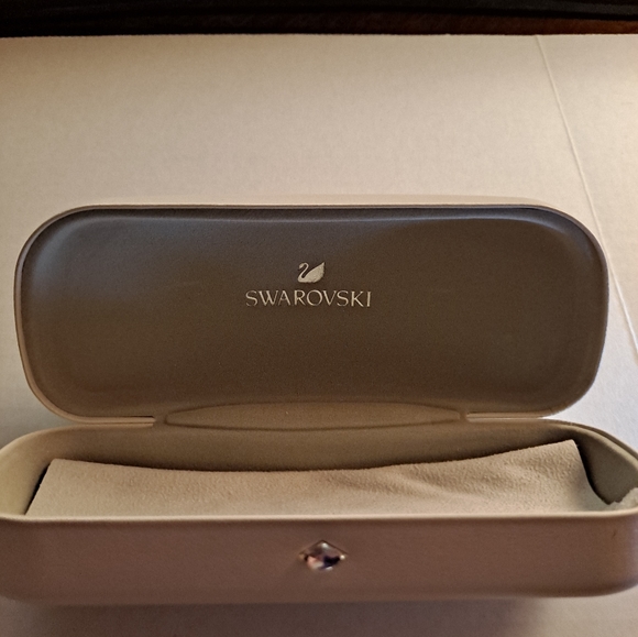 Swarovski Eyeglass Case - Picture 5 of 6